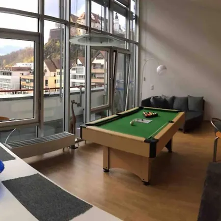 Premium Penthouse Mit Schlossblick Zentral In Mit Tiefgarage